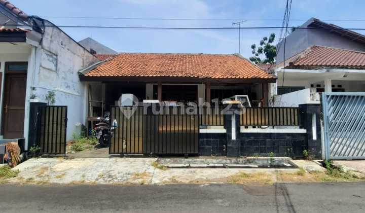 Dijual Rumah Tua Hitung Tanah Harga Termurah Dalam Komplek At Cilandak Jaksel Dijual Rumah Tua Hitung Tanah Harga Termurah Dalam Komplek At Cilandak Jaksel