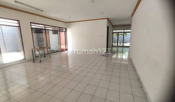 Disewakan Rumah Cocok Untuk Kantor Dan Usaha At Kebayoran Lama Jakarta Selatan 2
