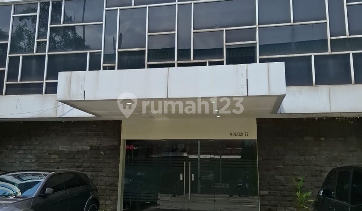 For Rent/For Sale 2-Story Building Suitable for Various Needs in Kebayoran Baru, South Jakarta For Rent/For Sale 2-Story Building Suitable for Various Needs in Kebayoran Baru, South Jakarta