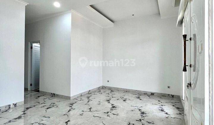 Dijual Rumah Baru Klasik Modern Dalam Komplek At Cilandak Jaksel 2