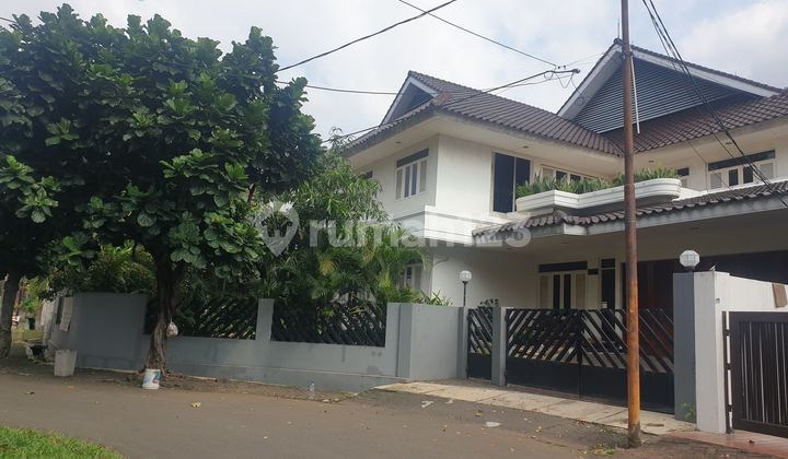 Di rumah2 lantai melui LELANG AS IS DI JL di Jl.Garuda 1 ok D.1 Bintaro Tangerang Selatan 