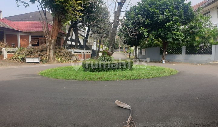 Di rumah2 lantai melui LELANG AS IS DI JL di Jl.Garuda 1 ok D.1 Bintaro Tangerang Selatan  2