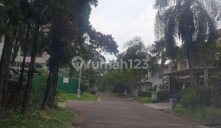 Dijual rumah 2 lantai di Jl.Danau Santani  2