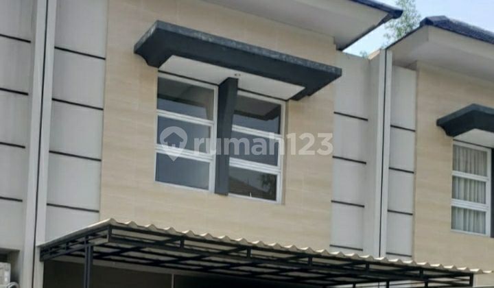 Di jual rumah 2 lantai dengan MEKANISME LELANG AS IS di Perumahan GREEN SERPONG BINTARO KEL.LENGKONG WETAN KEC.SERPONG 2