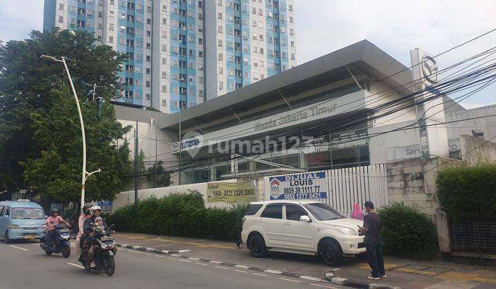 Di Jual Ex SHOWROOM di Jln.JATINEGARA BARAT EX SHOWROOM MOBIL MAZDA  1