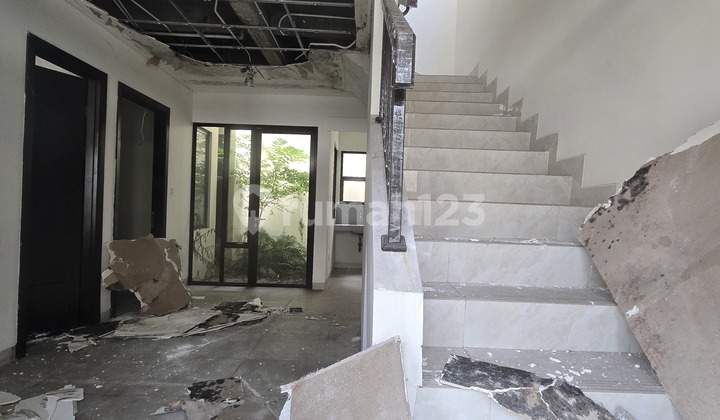 Di Jual Rumah 2 Lantai Demgan Cara Melalui Lelang Negara Demgan Csra Pembayaran Chas Keras Dan Apa Adanya di Gapura Cluster Enchanta Perumahan Lavon Swan City, Perumahan Lavon Swan City Cluster Enchanta, Wana Kerta, Sindang Jaya, Tangerang, Banten, Indone 2