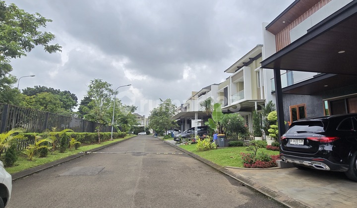 For Sale 2-Story House by Auction As Is with Cash Payment Method 2