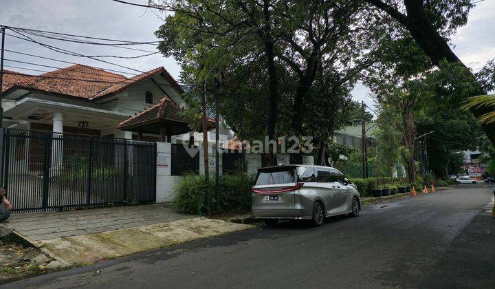 Di Jual Rumah 2lantaidengan Mekanisme Lelang As Is  2