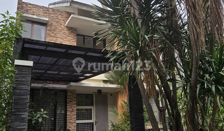 Di ******** 2 Lantai Dengan Cara Ĺelang Negara Apa Adanya di Jalan Sutera Palmyra Uama, Cluster Palmyra Alam Sutera, Jl. Sutera Palmyra Utama, Kunciran, Pinang, Kota Tangerang, Banten, Indonesia, 15144, Alam Sutera