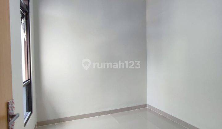 RUMAH MODERN SIAP HUNI DI PAMULANG DEKAT UNPAM DAN PAMULANG SQUARE 21