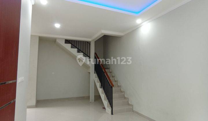 RUMAH MODERN SCANDINAVIA 2LT SIAP HUNI PAMULANG TANGSEL 4