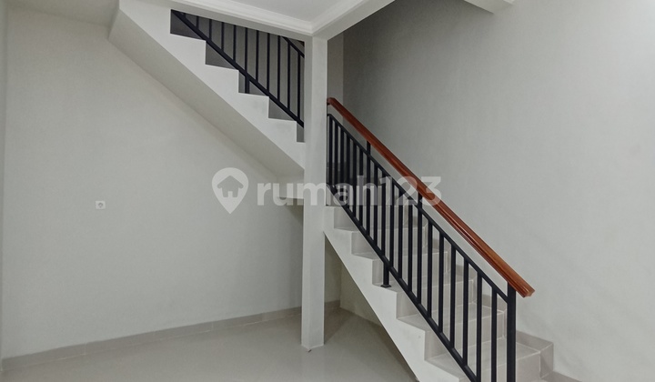 RUMAH MODERN SCANDINAVIA 2LT SIAP HUNI PAMULANG TANGSEL 6