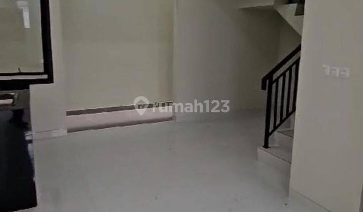 Cepat Rumah Brand New Sisa 1 Unit Di Tanjung Duren JakBar 2