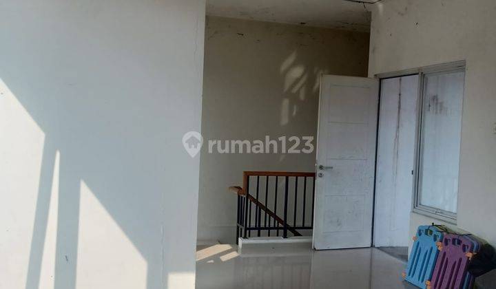 Disewakan ruko 2 tingkat Di cluster green Ara  Bekasi  2