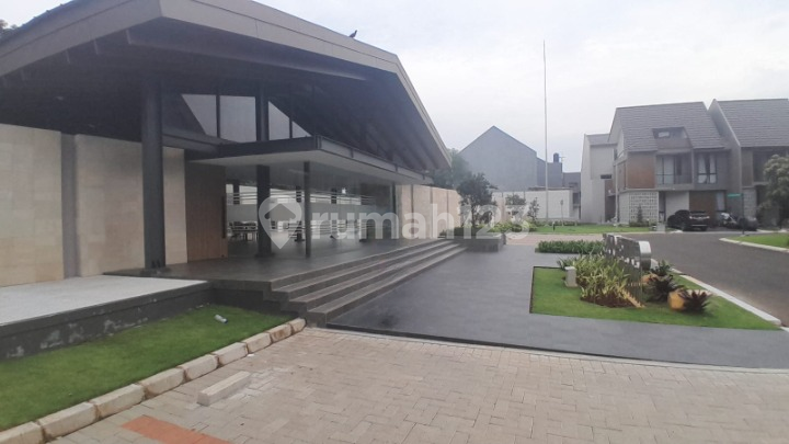 For Immediate Rent: House in Summarecon Crown Gading SCG Cluster Viola, Bekasi For Immediate Rent: House in Summarecon Crown Gading SCG Cluster Viola, Bekasi