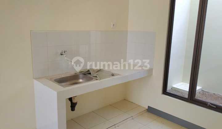 Disewakan Rumah di Green Ara Cluster Ebony Harapan Indah Bekasi 2
