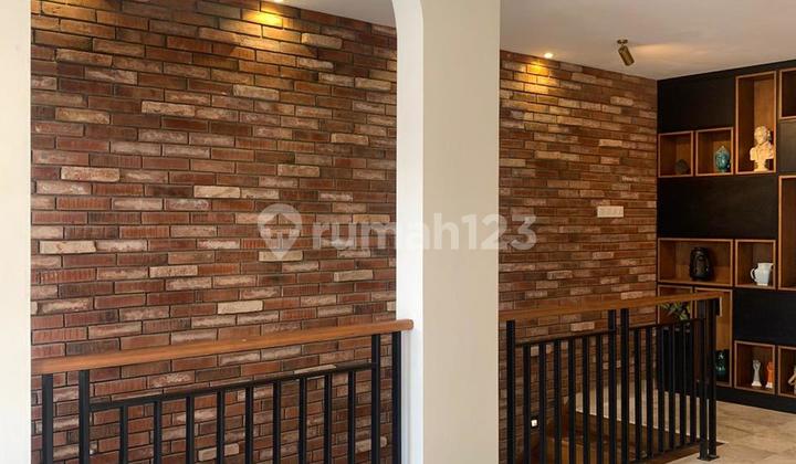 Dijual Rumah Bergaya Tropical di Cipinang Timur Jakarta Timur 2