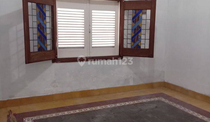 Disewakan Rumah Kuno Strategis Di Tengah Kota Malang Area Elite 2
