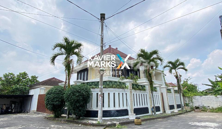 Rumah Mewah Di Area Sorkarno Hatta Ada Kolam Renang