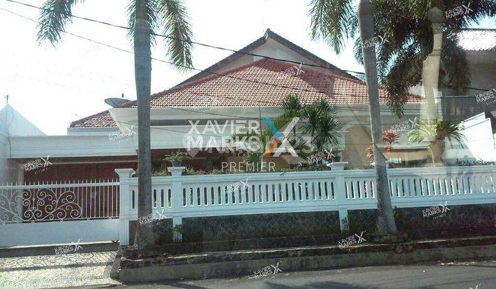 Rumah Mewah Di Main Road Perumahan Elite Full Furnish Siap Huni 1