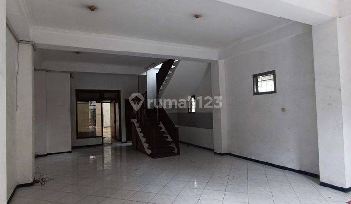 Strategis Dijual Rumah Usaha Nol Jalan Besar Kota Mlg Siap Pakai 2