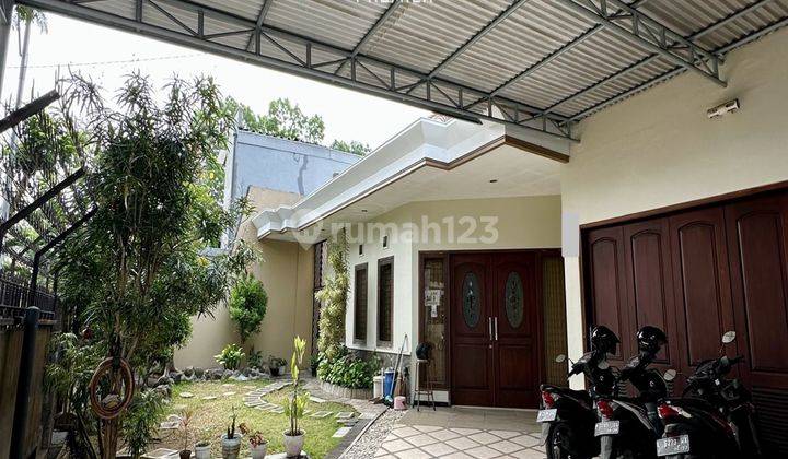 Rumah Mewah Strategis Nol Jalan Raya Tidar Malang Siap Huni 2