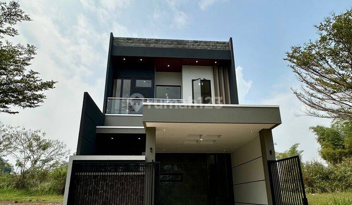 Baru Gress Minimalis Plus Rooftop Luas Di Area Elite Araya Golf 1