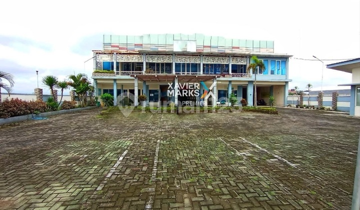 Large Hospital for Sale in Pakis, Malang Regency, Ready to Use