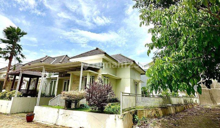 Villa Full Furnish Cantik Hook Di Kota Batu Siap Disewa Sewakan 2