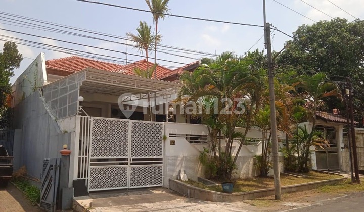 Rumah Mewah Dekat Ijen Boulevard Malang Siap Huni Area Wilis