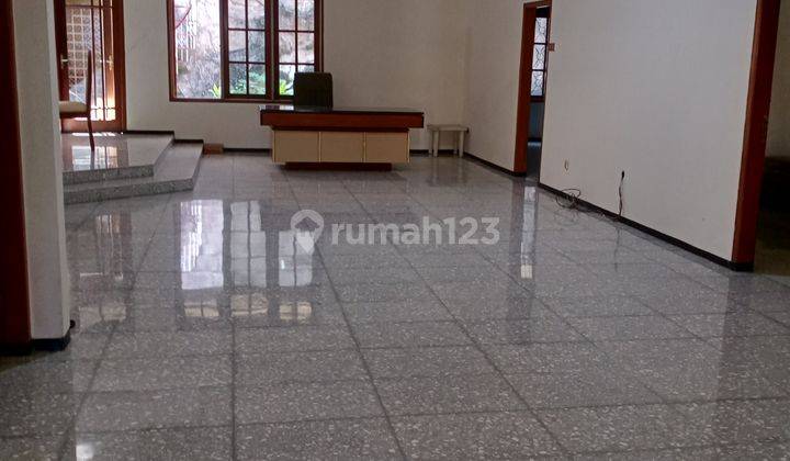 Rumah Bagus Furnished di Margorejo Indah Surabaya Murah 1