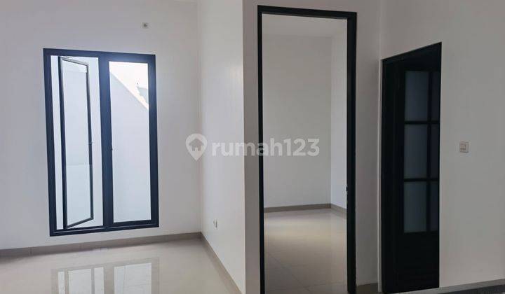 Rumah 2 Lantai Baru di Pantai Mentari, Surabaya Sam.a699 8