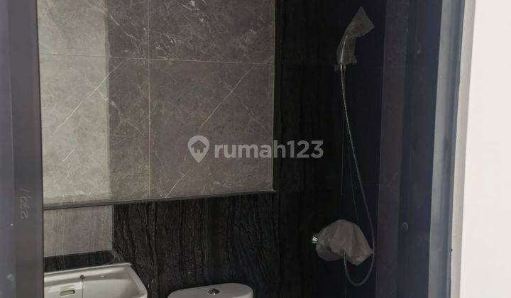 Rumah 2 Lantai Baru di Pantai Mentari, Surabaya Sam.a699 10