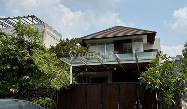 Rumah di Graha Famili Mewah, Surabaya Sam.ya4403 1