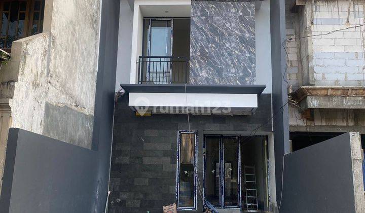 Rumah 2 Lantai di Rungkut Asri Barat, Surabaya Murah Sam.a939 1