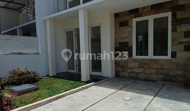 Rumah The Greenlake Surabaya Murah Sam.ya6329 2