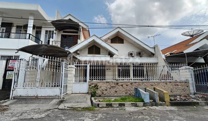 Rumah Dharmahusada Indah Surabaya Murah Sam.ya6355 Rumah Dharmahusada Indah Surabaya Murah Sam.ya6355