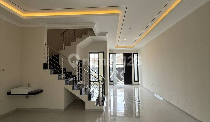 Manyar Kertoadi Surabaya House Cheap Sam.ya6033