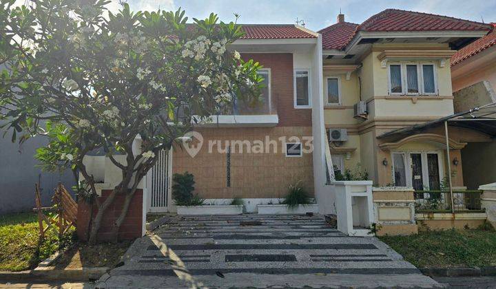 Rumah di Pakuwon City Taman Mutiara, Surabaya Sam.ya4345 1