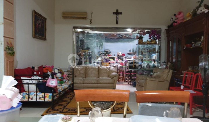 Rumah Central Park Mulyosari Surabaya Murah Sam.ya6033