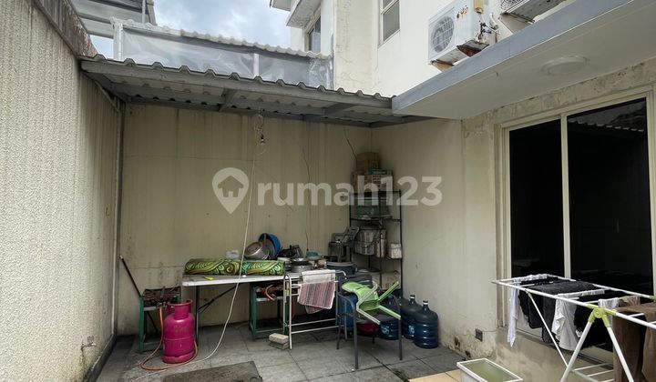 Sell Ready-to-Occupy House In.the Prings 2