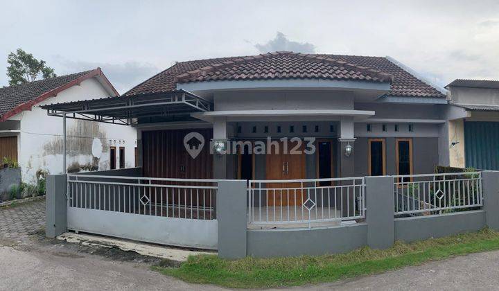 Rumah Second Tipe 100m² Kondisi Bagus Lokasi Premium Di Kalasan 1