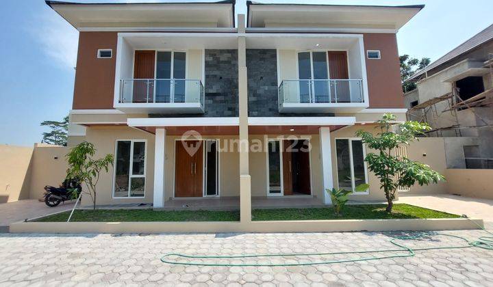 Rumah Mewah Dalam Cluster Di Madurejo, Prambanan 1