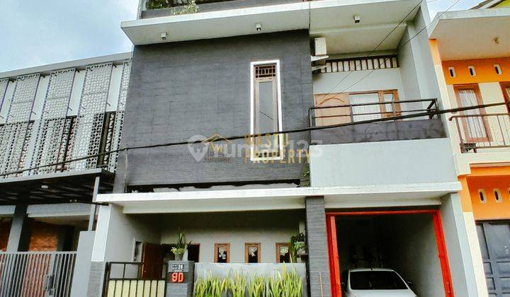 Rumah Cantik 3 Lantai, View Persawahan Hijau Di Maguwoharjo 1