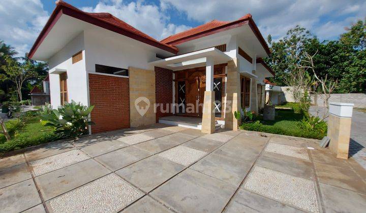 Villa Siap Huni Full Furnished Dekat Candi Borobudur 1