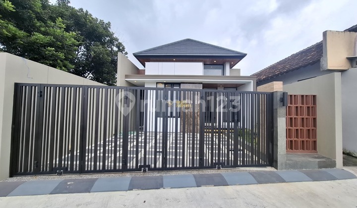 Rumah Siap Huni View Sawah Dekat ke Pasar Gentan, Sleman