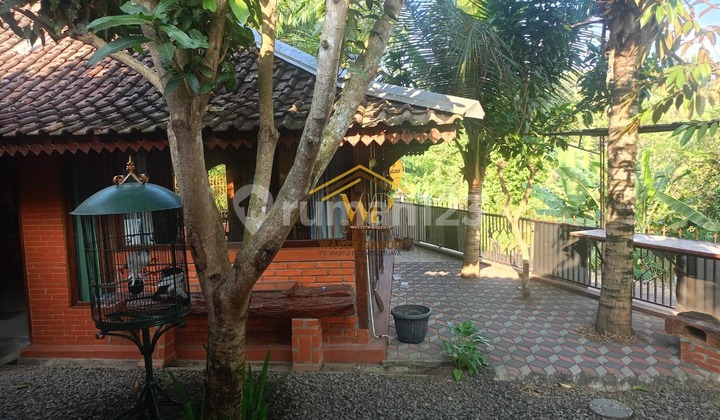 HOMESTAY JOGJA NUANSA TRADISIONAL DI MOYUDAN, LEGALITAS LENGKAP