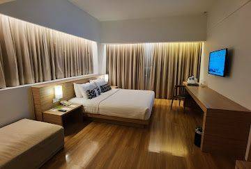 HOTEL MEWAH BINTANG 4 DIJUAL DI GOWONGAN, DEKAT KE TITIK NOL YOGYAKARTA 2