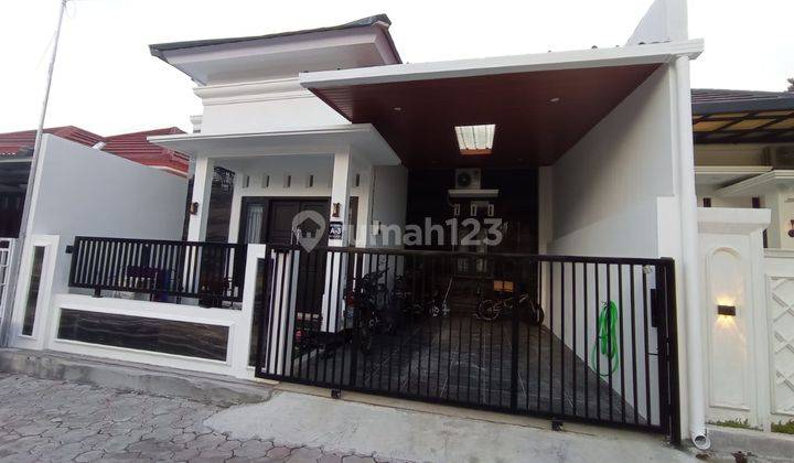 Rumah Design Modern Siap Huni Dekat Ponpes Pandanaran Di Jakal 1