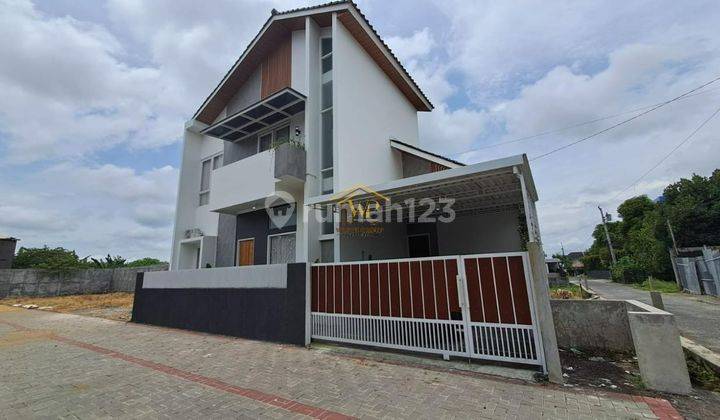 Terlaris Rumah 2 Lantai Design Modern Minimalis Dekat Tvri Jogja 2